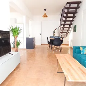 Luxury Private -sea View, Gym- 5 Min From Beach! - Private In Shared Larnaca